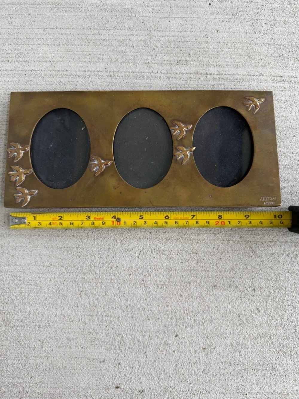 Vintage 1970s–1980s Artemi Mexico Brass Triple Oval Photo Frame Birds Design